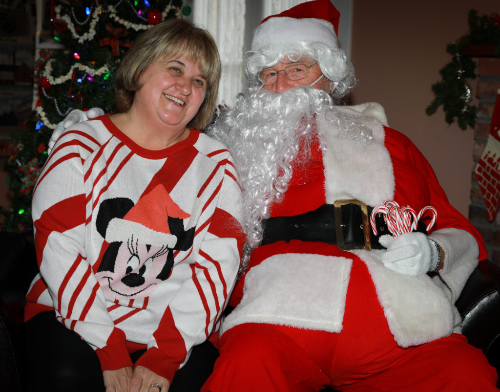 Santa pays a visit to LynnwoodAlderwood Manor Heritage Museum