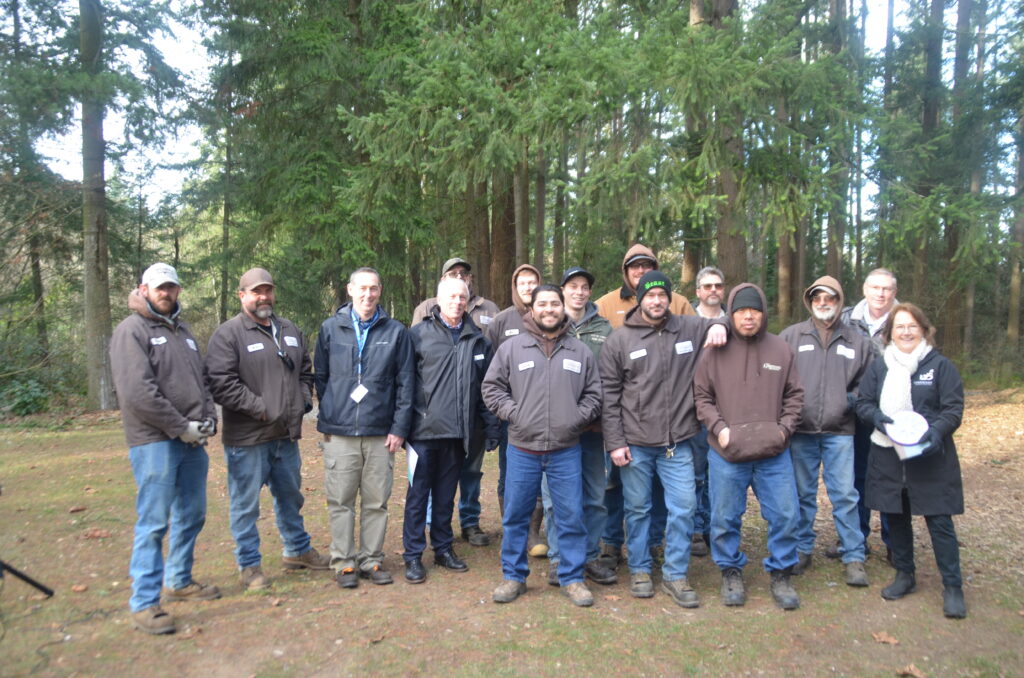 Lynnwood&rsquo;s new disc golf course unveiled - Lynnwood Today