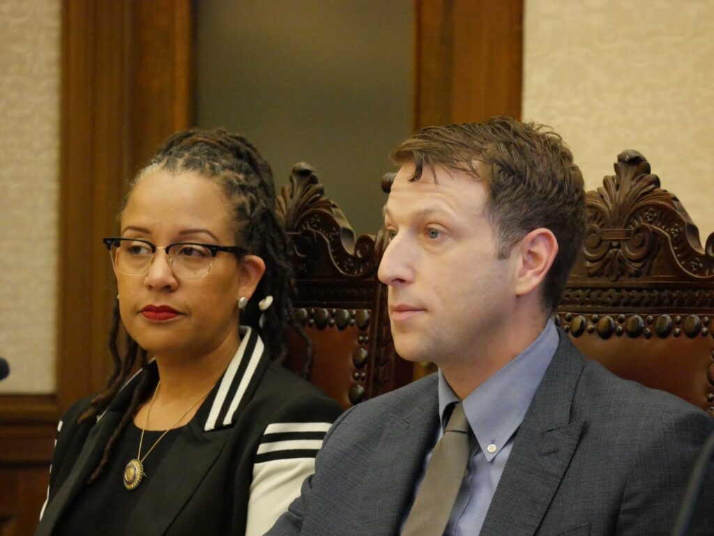 Income tax debate opens up in WA Legislature