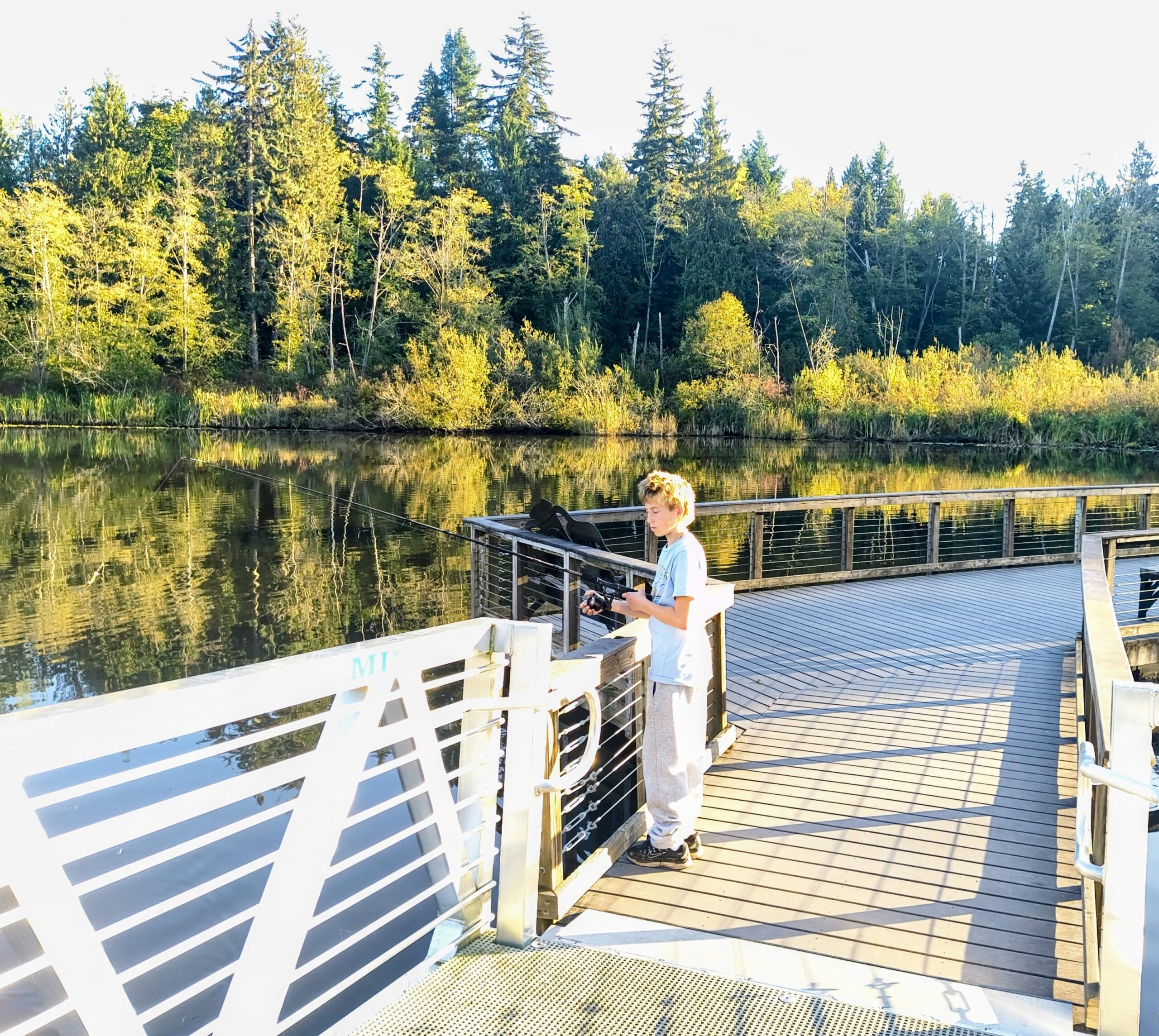 Scene in Lynnwood: Gone fishing