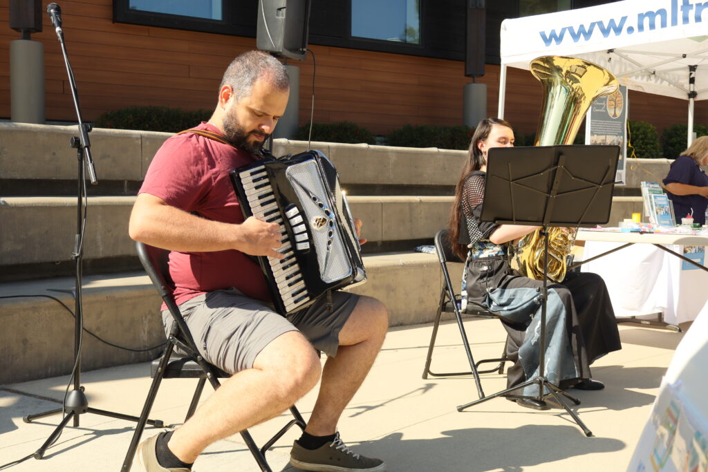 Sacred Melodies brings interfaith music and prayer to Bellevue Feb. 21