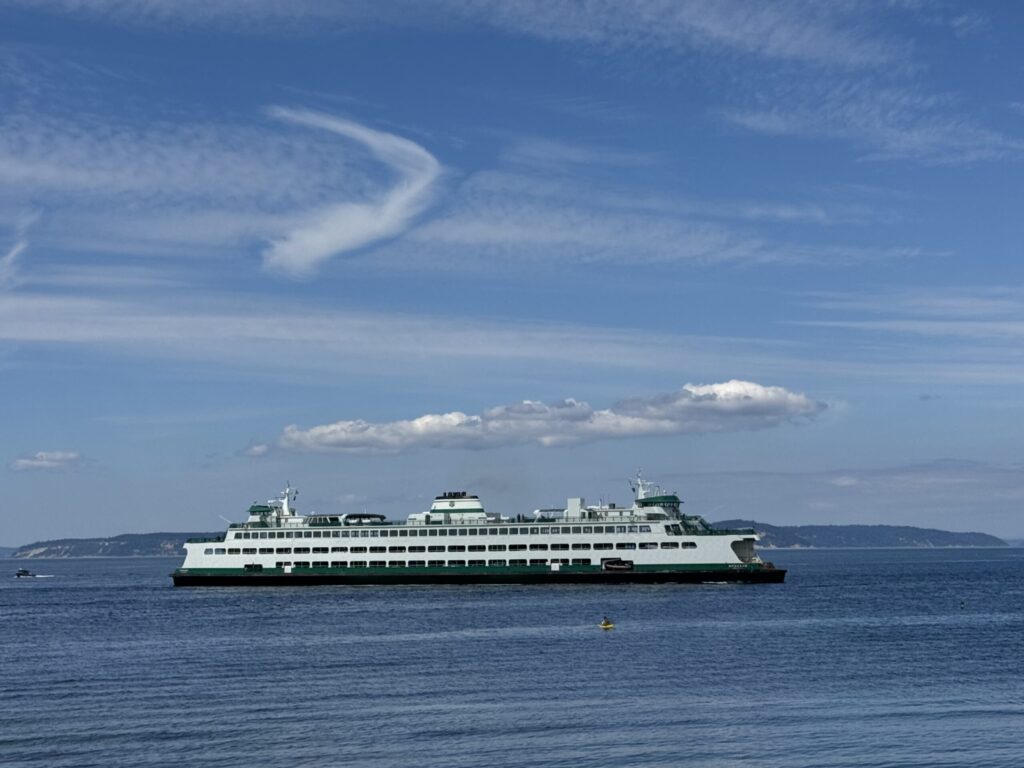 WA governor’s $1B borrowing plan to buy new ferries sinks in Legislature