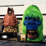 Scene in Mountlake Terrace: Getting a head start on Monster Mini Golf