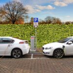 Are electric vehicles unable to function in extreme heat?