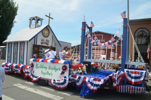 Edmonds Roper Romp Red, white and blue on parade as Edmonds celebrates July 4th - My ...