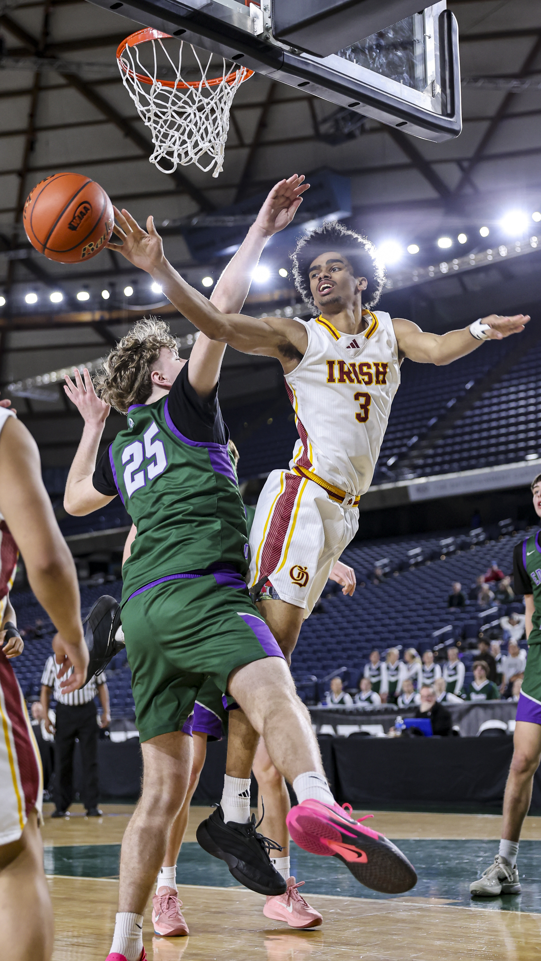 Prep boys basketball: Warriors upset O'Dea; will play for 4th