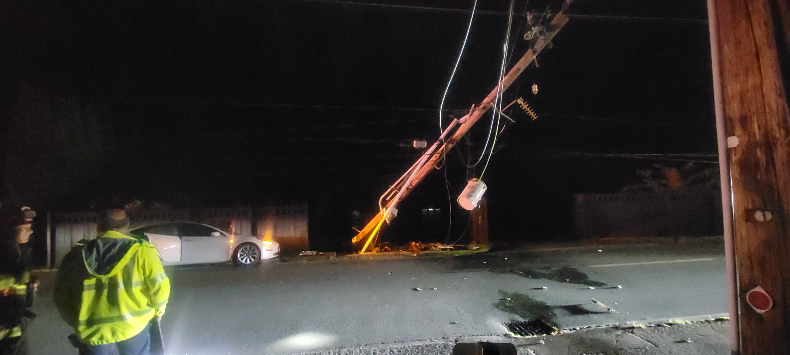 Speeding car takes out power pole in north Edmonds early Monday - My ...