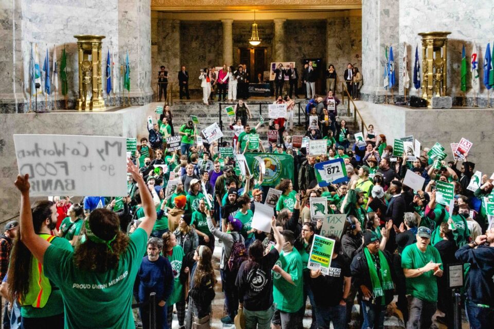 WA state workers head into difficult wage talks as budget outlook darkens