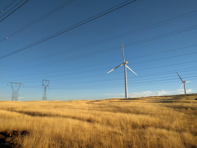 With PNW electricity demand surging, planners map out major grid upgrades
