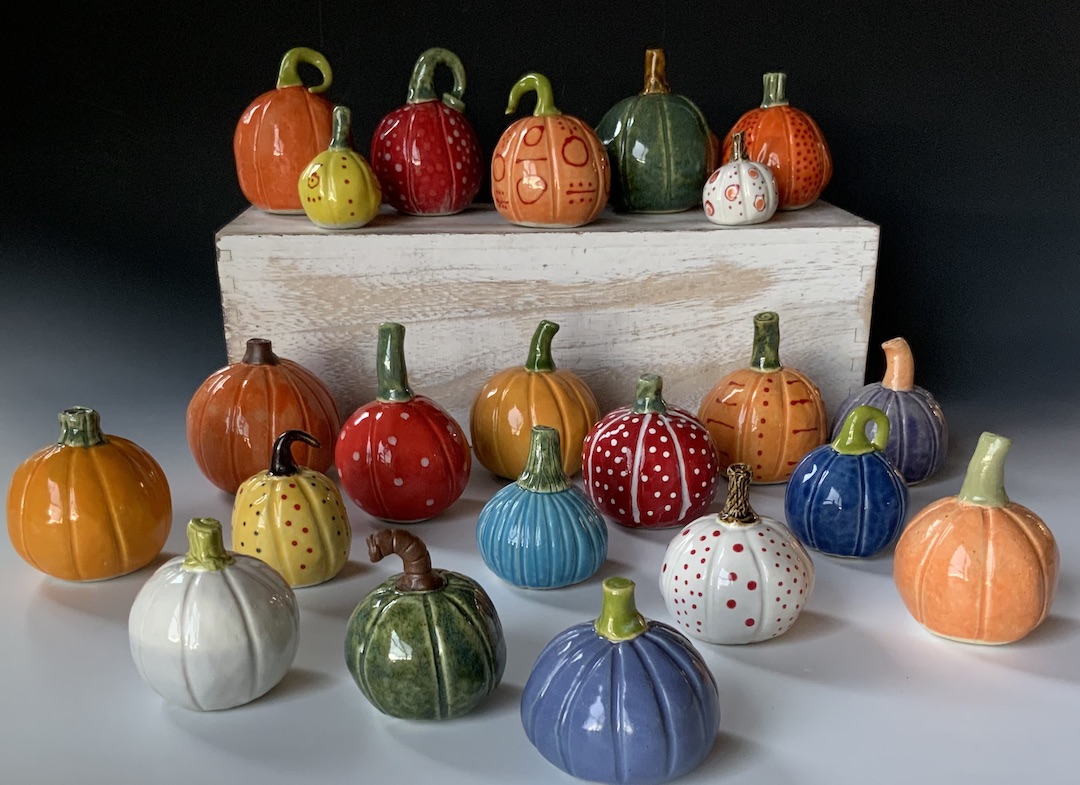 Art Beat: ‘The Musical Comedy Murders of 1940,’ clay pumpkins, coffee with ‘Eleanor Roosevelt,’ more
